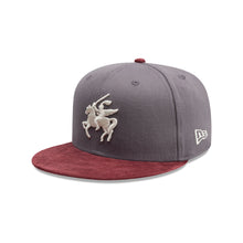 Cargar imagen en el visor de la galería, GORRA NEW ERA  GRIS PLANA CTTN 5950
