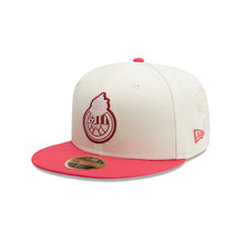 Cargar imagen en el visor de la galería, GORRA NEW ERA PLANA PINK 5950
