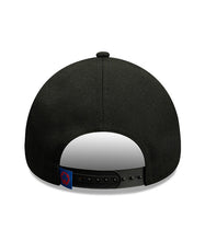 Cargar imagen en el visor de la galería, Gorra NEW ERA Monograma 940AF negra
