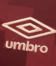 Cargar imagen en el visor de la galería, CAMISOLA PREMATCH 25/26 ROJA
